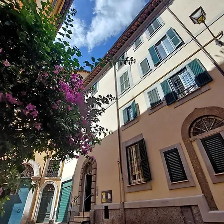 Colosseo Nei Fori Imperiali By Luxury Getaways *