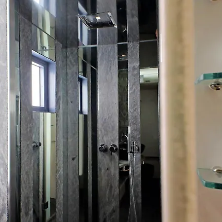 Appartement Colosseo Nei Fori Imperiali By Luxury Getaways