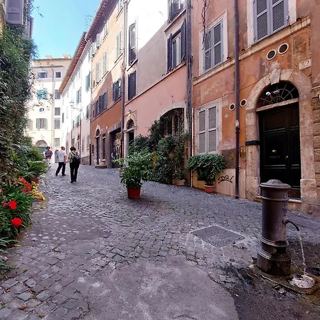 Appartement Two Steps From Colosseum, In The Imperial Forums Rome