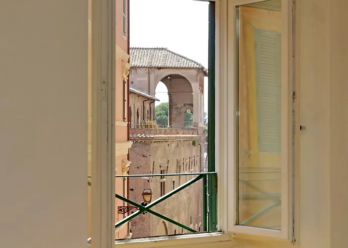 Colosseo Nei Fori Imperiali By Luxury Getaways Lejlighed Rom